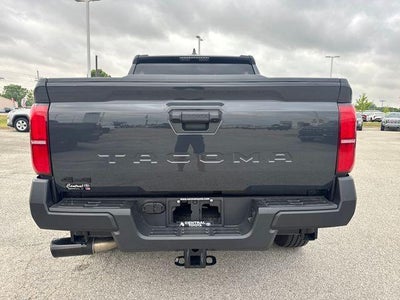 2026 Toyota Tacoma 4WD 4WD SR Double Cab 5' Bed AT (GS)