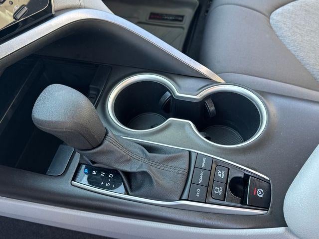 2023 Toyota Camry Hybrid LE CVT (Natl)