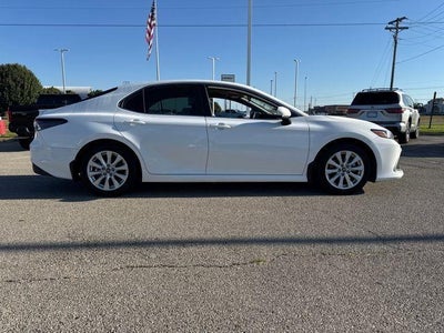 2023 Toyota Camry Hybrid LE CVT (Natl)