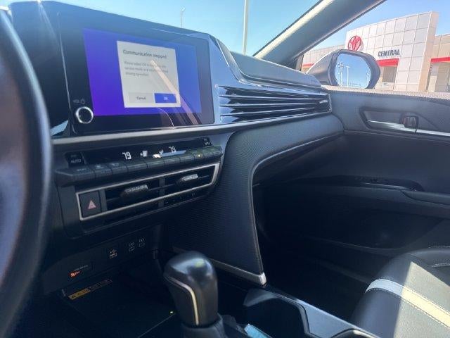 2025 Toyota Camry SE (SE)