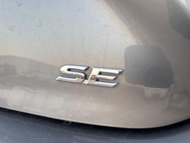 2025 Toyota Camry SE (SE)