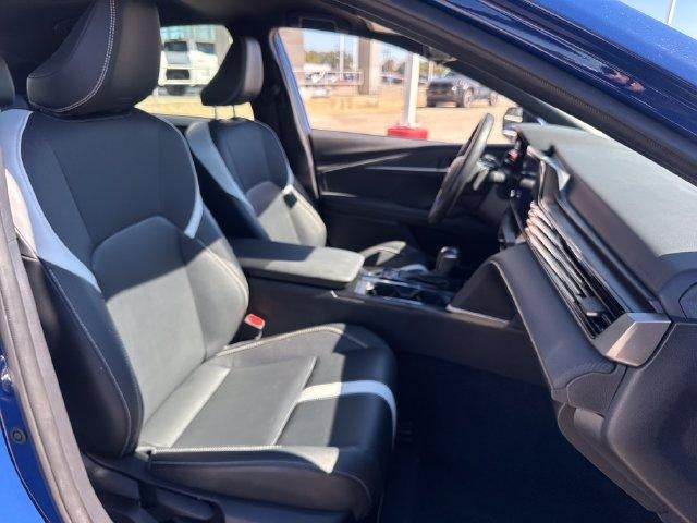 2025 Toyota Camry SE (SE)