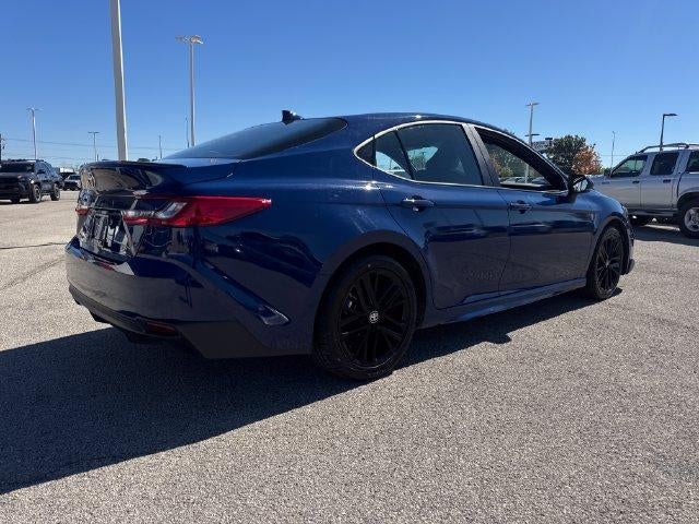 2025 Toyota Camry SE (SE)