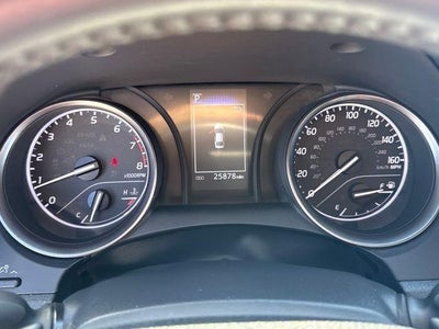 2023 Toyota Camry SE Auto (SE)