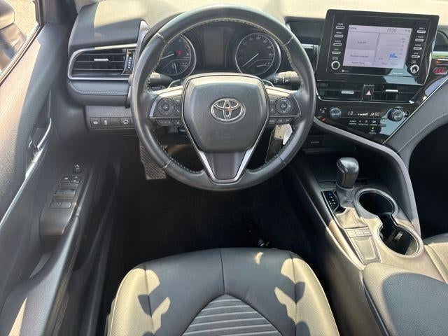 2023 Toyota Camry SE Auto (SE)