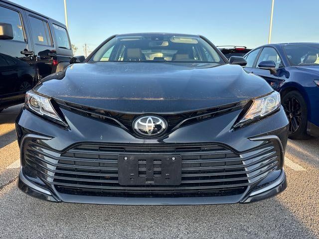 2024 Toyota Camry LE Auto (SE)