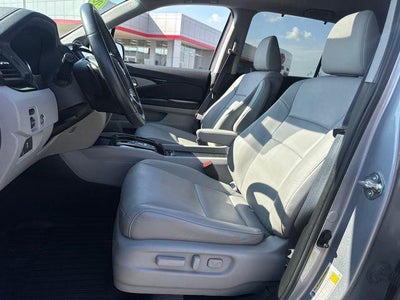 2020 Honda Pilot Touring 7-Passenger 2WD