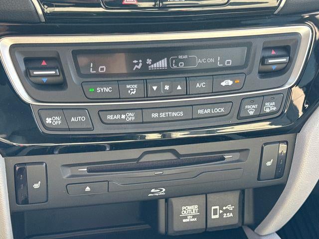 2020 Honda Pilot Touring 7-Passenger 2WD