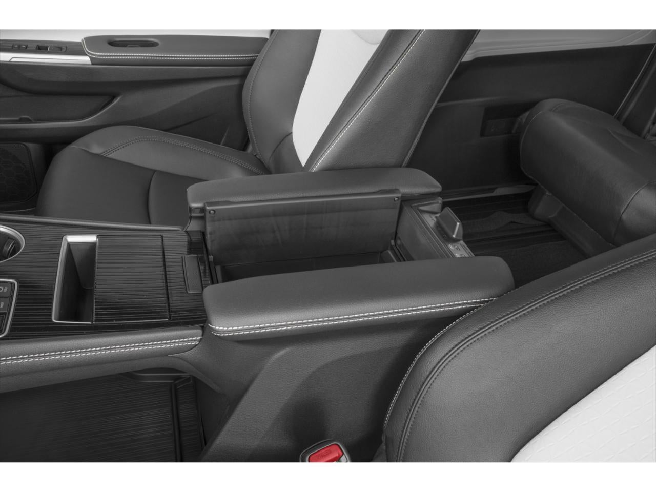 2025 Toyota Sienna XSE AWD 7-Passenger (Natl)