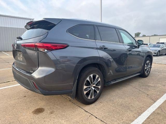 2020 Toyota Highlander XLE FWD (Natl)