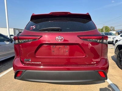 2020 Toyota Highlander XLE FWD (Natl)