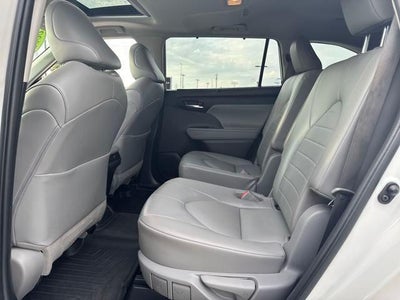 2022 Toyota Highlander XLE AWD (Natl)