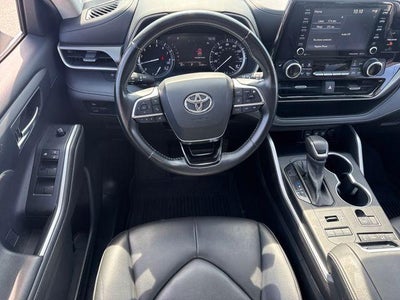 2021 Toyota Highlander XLE AWD (Natl)