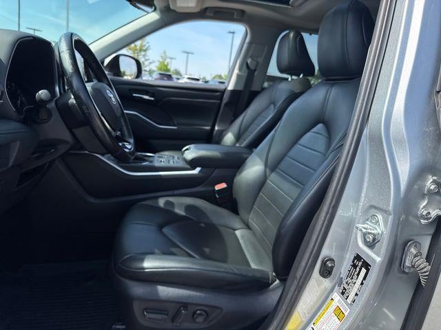 2021 Toyota Highlander XLE AWD (Natl)
