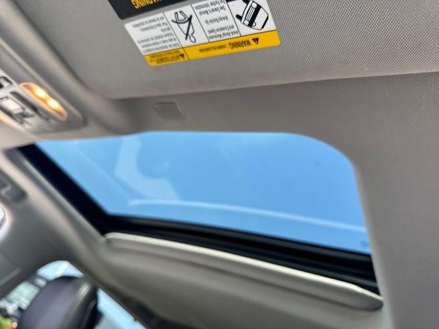 2021 Toyota Highlander XLE AWD (Natl)