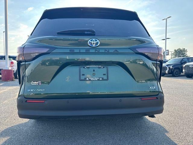2025 Toyota Sienna XLE AWD 7-Passenger (Natl)