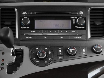 2014 Toyota Sienna 5dr 8-Pass Van V6 XLE FWD (Natl)