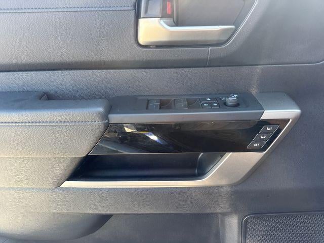 2023 Toyota Tundra 4WD 4WD Limited CrewMax 5.5' Bed (Natl)