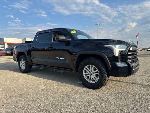 2023 Toyota Tundra 4WD 4WD SR5 CrewMax 5.5' Bed (SE)