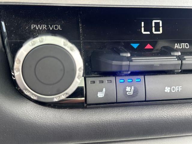 2023 Toyota Tundra 4WD 4WD Platinum CrewMax 5.5' Bed (Natl)