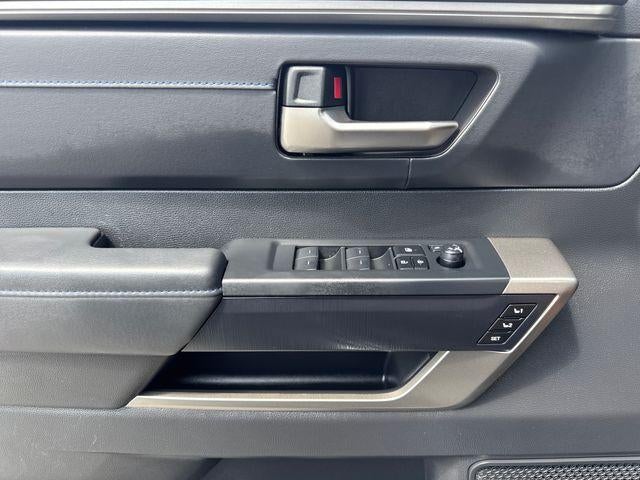 2026 Toyota Tundra 4WD 4WD Platinum CrewMax 5.5' Bed (Natl)