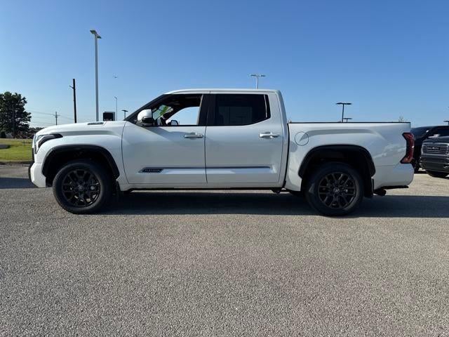 2025 Toyota Tundra 4WD 4WD Platinum Hybrid CrewMax 5.5' Bed (Natl)