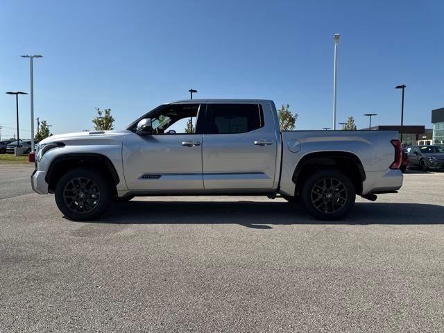 2025 Toyota Tundra 4WD 4WD Platinum Hybrid CrewMax 5.5' Bed (Natl)