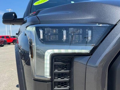 2026 Toyota Tundra 4WD 4WD TRD Pro Hybrid CrewMax 5.5' Bed (Natl)