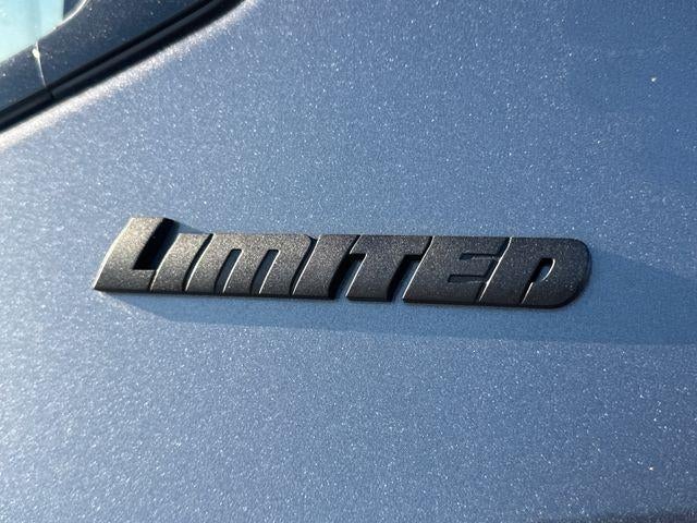 2025 Toyota Tundra 4WD 4WD Limited CrewMax 5.5' Bed (Natl)