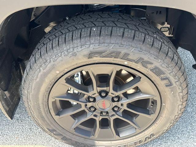2026 Toyota Tundra 4WD 4WD Limited CrewMax 5.5' Bed (Natl)