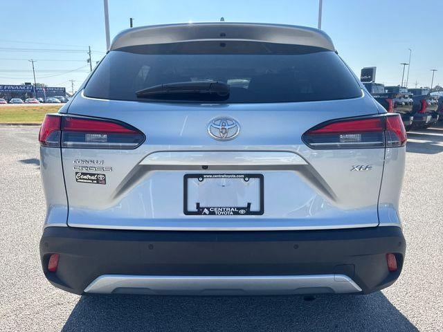 2022 Toyota Corolla Cross XLE 2WD (Natl)