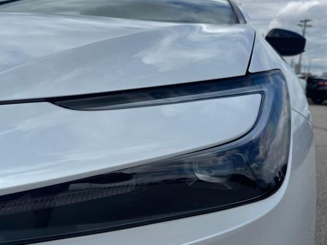 2024 Toyota Prius XLE (Natl)