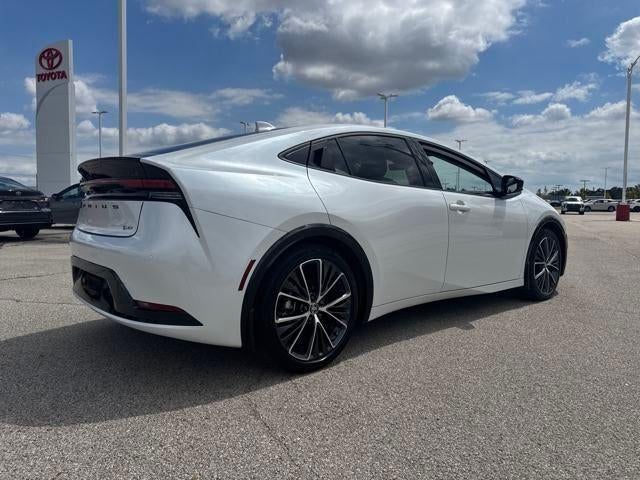 2024 Toyota Prius XLE (Natl)