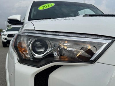 2024 Toyota 4Runner TRD Pro 4WD (Natl)