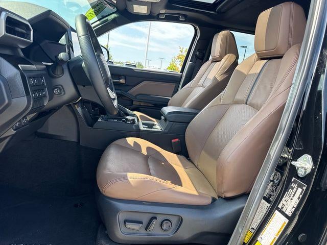 2025 Toyota 4Runner Hybrid Limited 4WD (Natl)