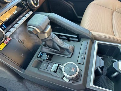 2026 Toyota 4Runner Hybrid Limited 4WD (Natl)