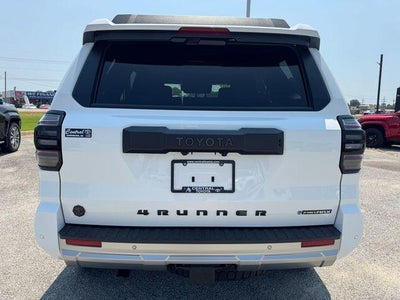 2025 Toyota 4Runner Hybrid Trailhunter 4WD (Natl)