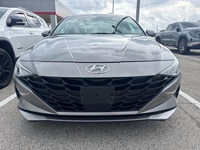 2021 Hyundai ELANTRA SEL IVT