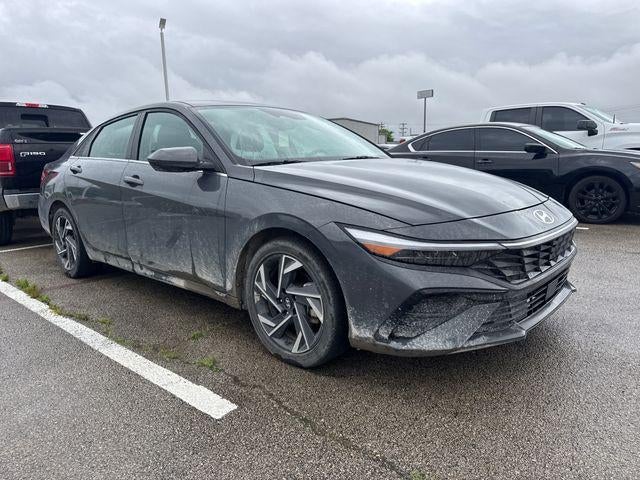 2025 Hyundai ELANTRA SEL Convenience IVT