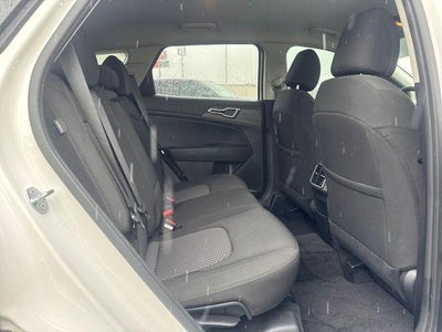 2025 Kia Sportage LX FWD