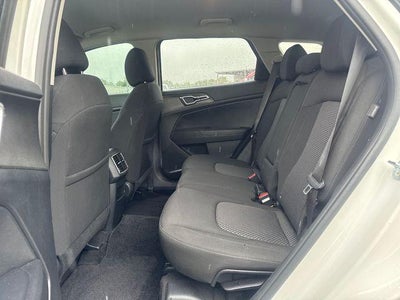 2025 Kia Sportage LX FWD
