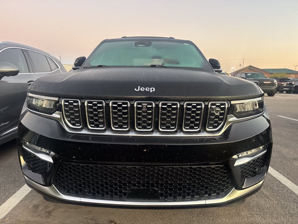 2023 Jeep Grand Cherokee Summit Reserve