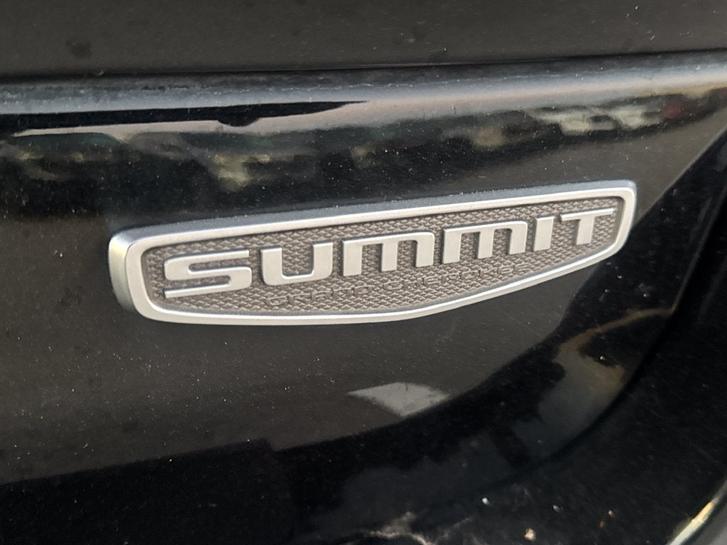 2023 Jeep Grand Cherokee Summit Reserve