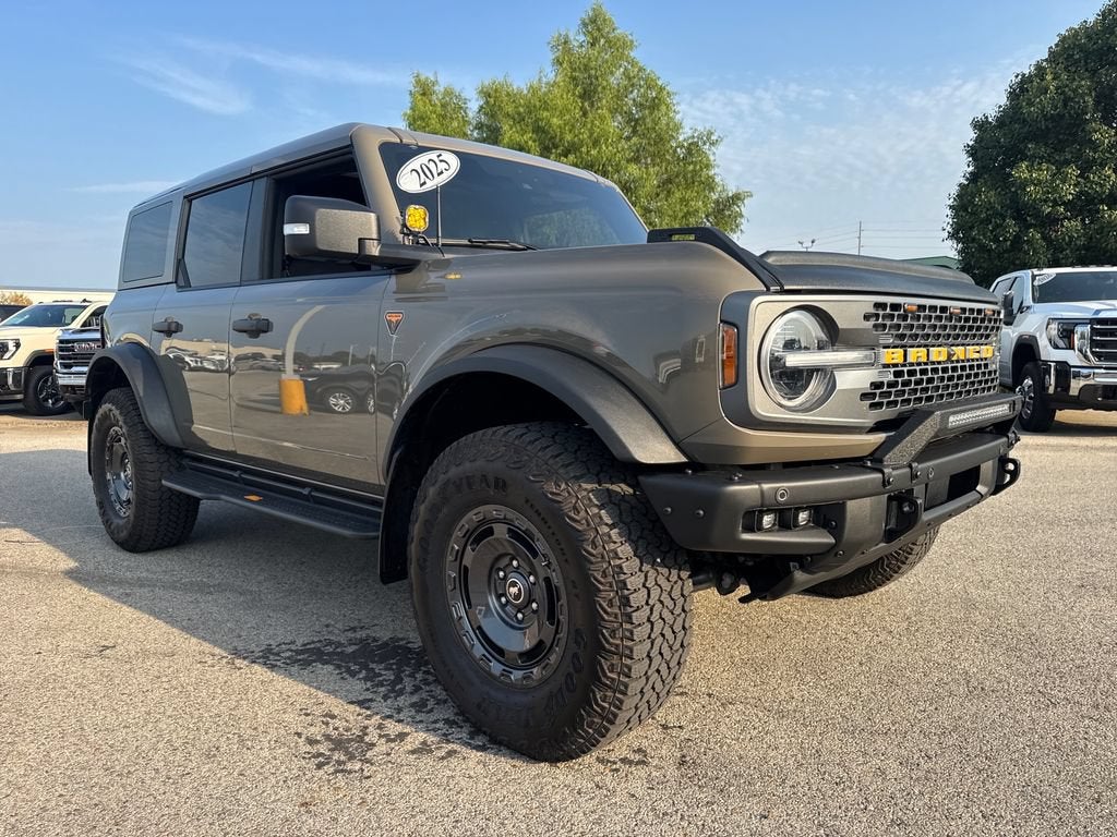 2025 Ford Bronco Badlands