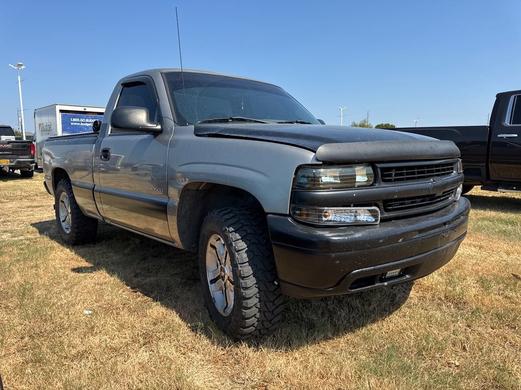 2000 Chevrolet Silverado 1500 REG CAB 2WD 119WB