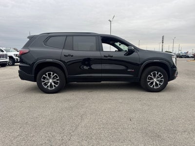 2025 GMC Acadia AT4
