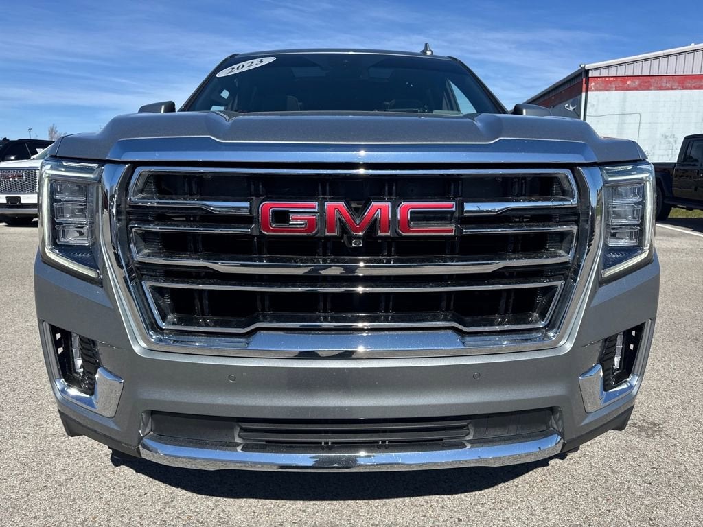 2023 GMC Yukon SLT