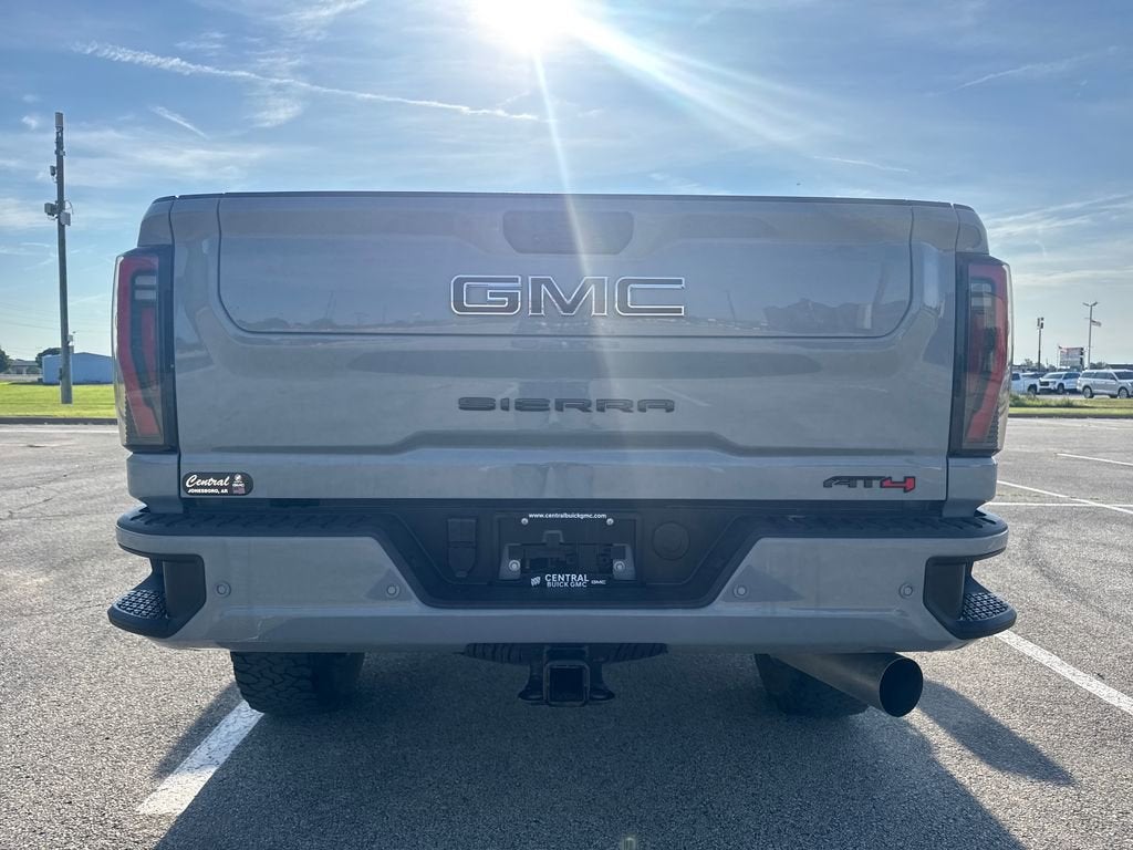 2025 GMC Sierra 2500 HD AT4