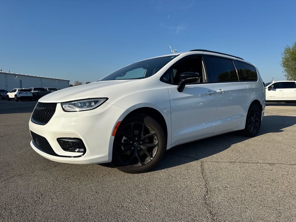 2025 Chrysler Pacifica Limited