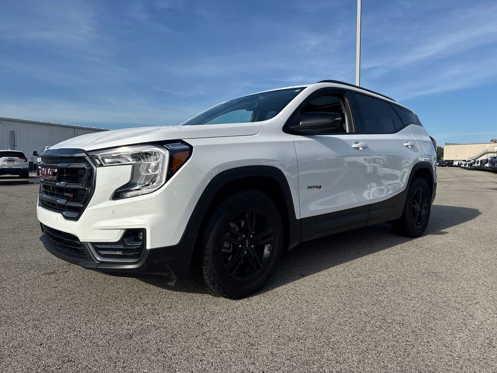 2024 GMC Terrain AT4